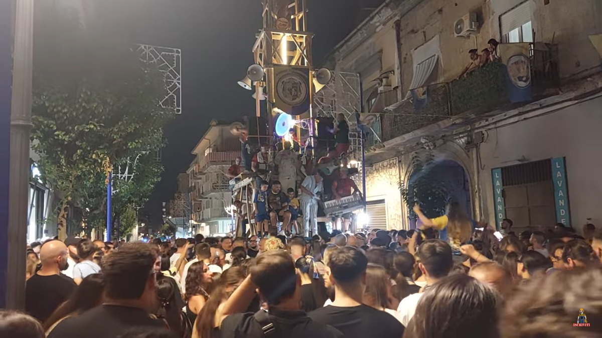 festa dei gigli casavatore storia origini come funziona